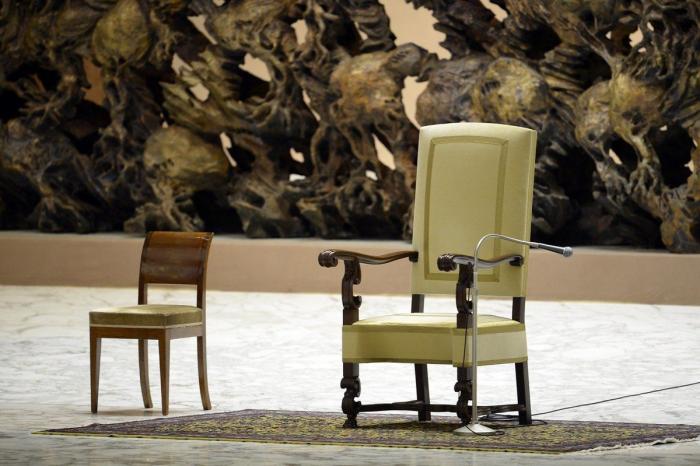 El papa emérito Benedicto XVI, gravemente enfermo