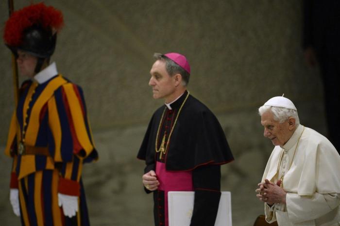 El papa emérito Benedicto XVI, gravemente enfermo