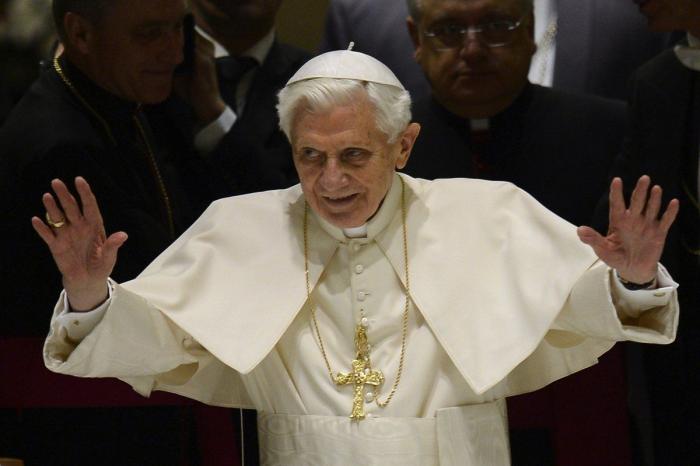 El papa emérito Benedicto XVI, gravemente enfermo