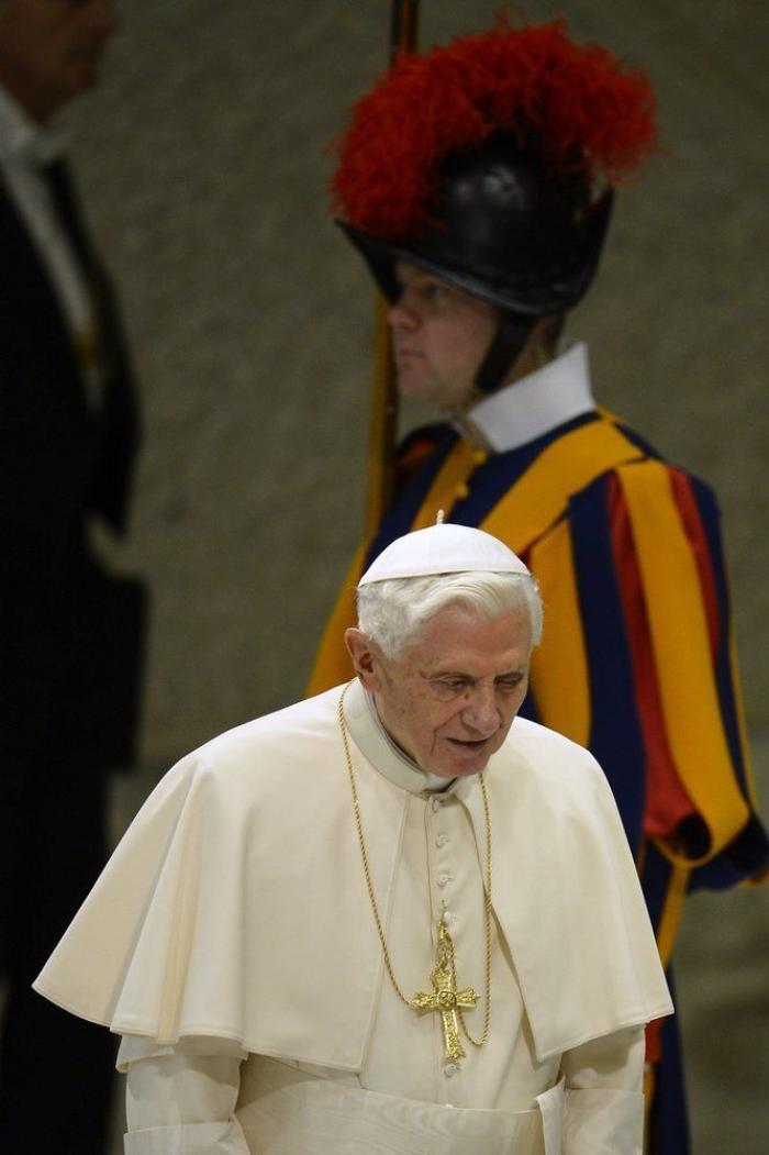 El papa emérito Benedicto XVI, gravemente enfermo