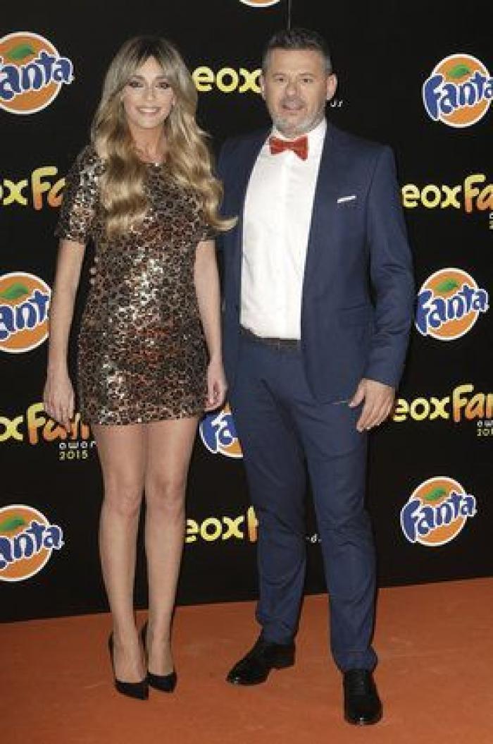 Premios Neox 2015: Paula Echevarría presenta a su hija Daniella