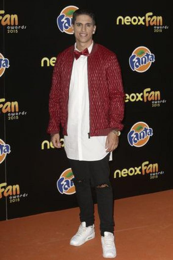 Premios Neox 2015: Paula Echevarría presenta a su hija Daniella