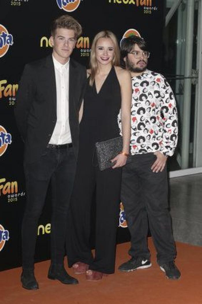 Premios Neox 2015: Paula Echevarría presenta a su hija Daniella