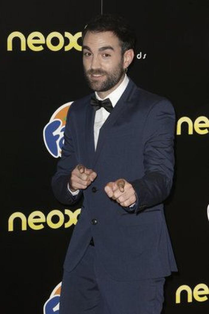 Premios Neox 2015: Paula Echevarría presenta a su hija Daniella