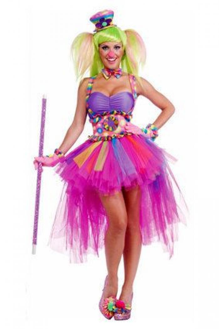 Nueve pruebas de que cualquier disfraz tiene una versión sexy (y ridícula)