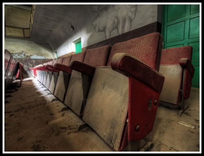 Lugares abandonados: fotografías de edificios en ruinas de exploradores urbanos (FOTOS)