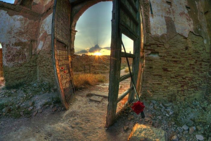 Lugares abandonados: fotografías de edificios en ruinas de exploradores urbanos (FOTOS)