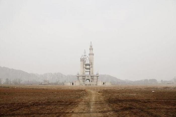 Lugares abandonados: fotografías de edificios en ruinas de exploradores urbanos (FOTOS)