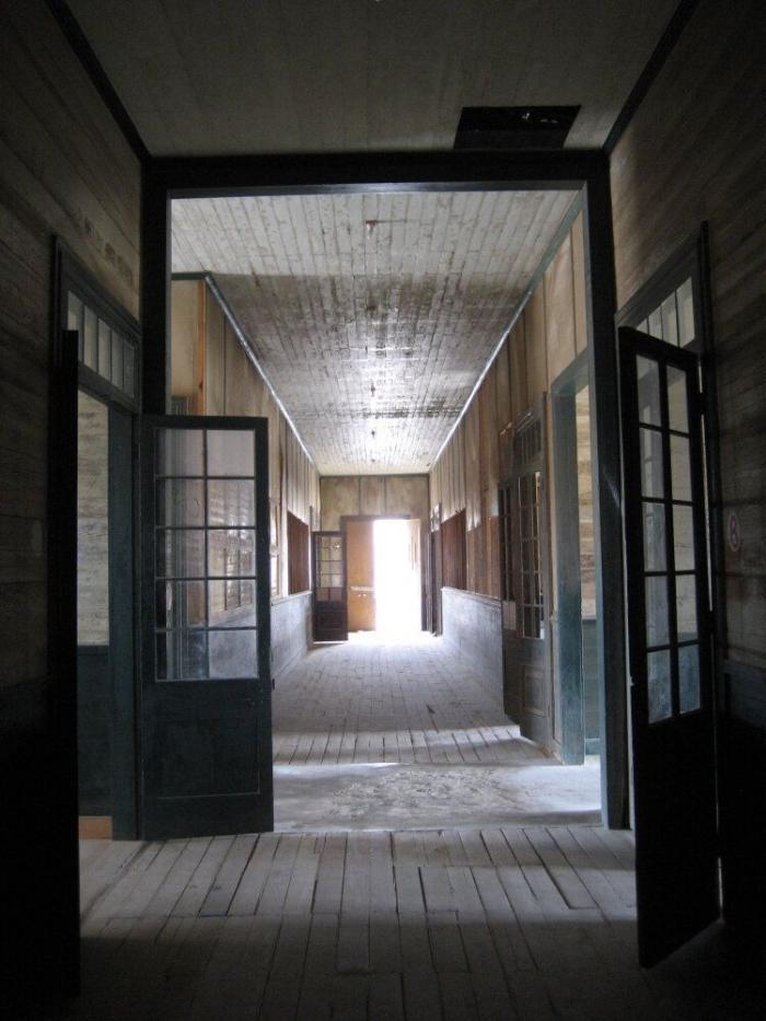 Lugares abandonados: fotografías de edificios en ruinas de exploradores urbanos (FOTOS)