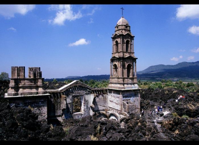 Lugares abandonados: fotografías de edificios en ruinas de exploradores urbanos (FOTOS)
