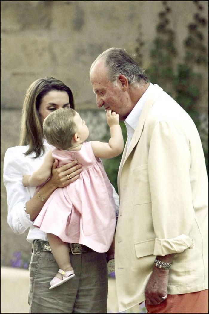 Leonor da que hablar por un detalle: está en la foto pero cuesta verlo