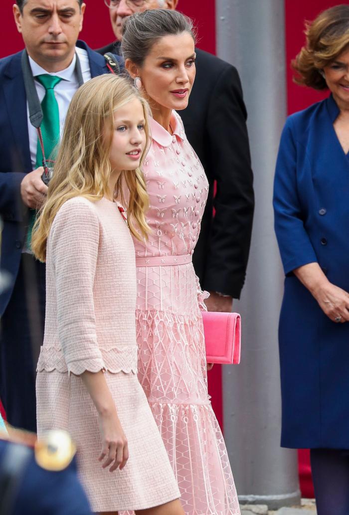 Leonor da que hablar por un detalle: está en la foto pero cuesta verlo