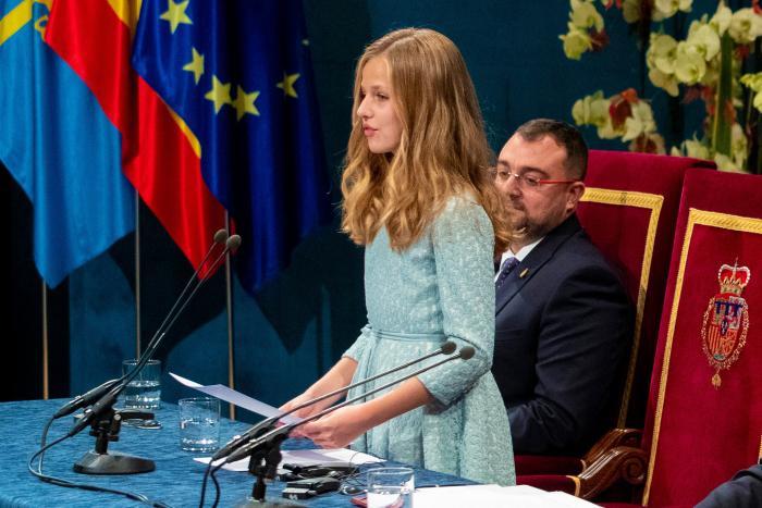 Leonor da que hablar por un detalle: está en la foto pero cuesta verlo