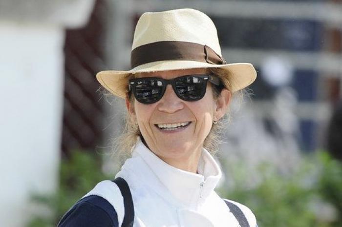 Jorge Javier Vázquez desvela lo que "cuenta la leyenda" que respondió la reportera a "Doña Elena"