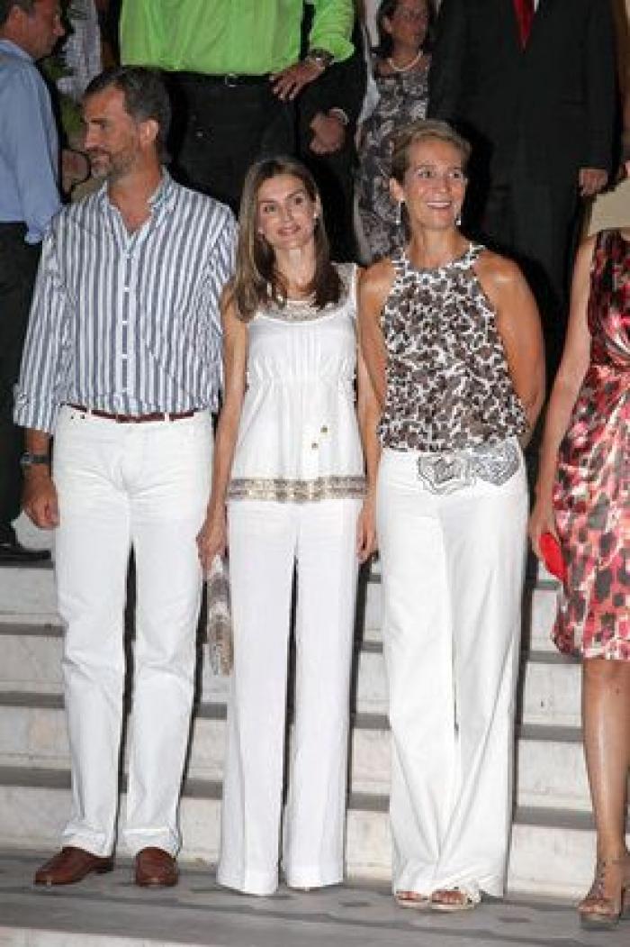 Jorge Javier Vázquez desvela lo que "cuenta la leyenda" que respondió la reportera a "Doña Elena"