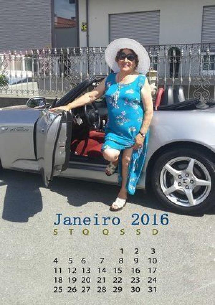 Esta abuela demuestra que los 'selfies' no tienen edad