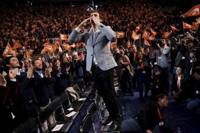 ¿Has visto la última foto con la que están criticando a Rivera?