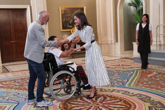 El espontáneo gesto que ha asombrado a la reina Letizia