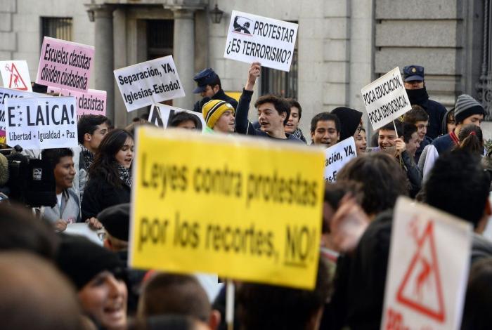Los estudiantes vuelven a la huelga contra la Lomce, que se aprueba en el Senado
