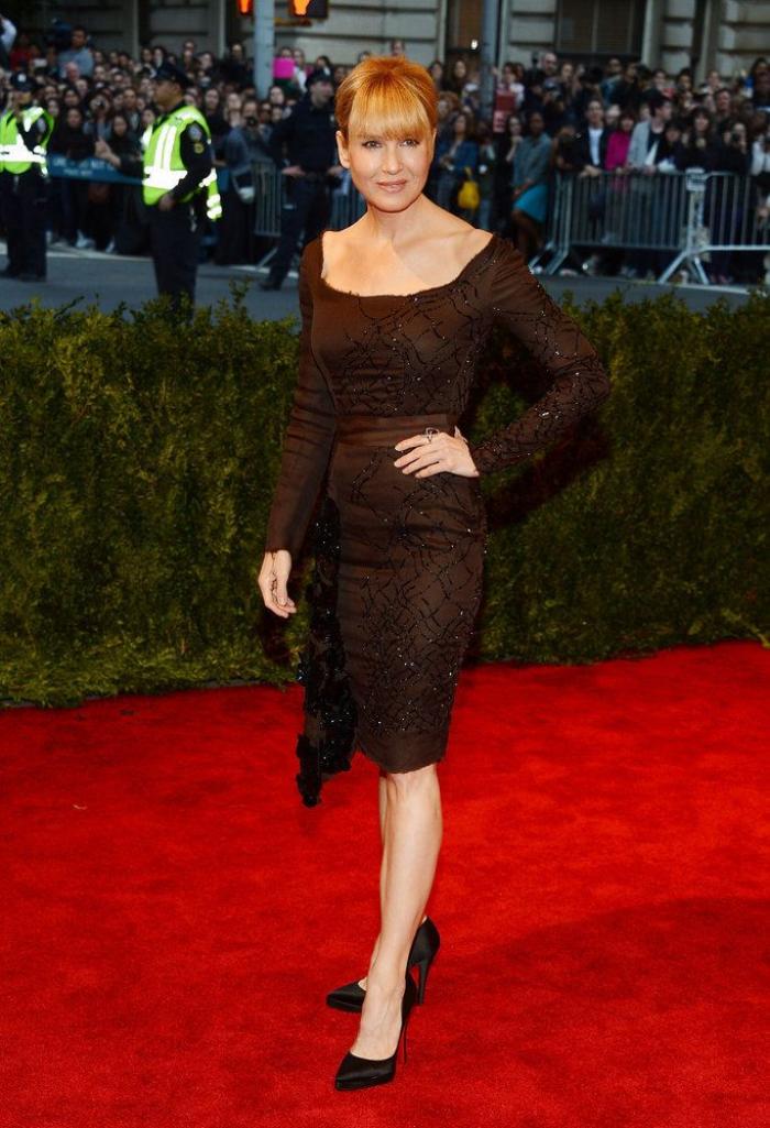 MET: vestidos de la alfombra roja de 'la gala del punk' en el Metropolitan de Nueva York (FOTOS)