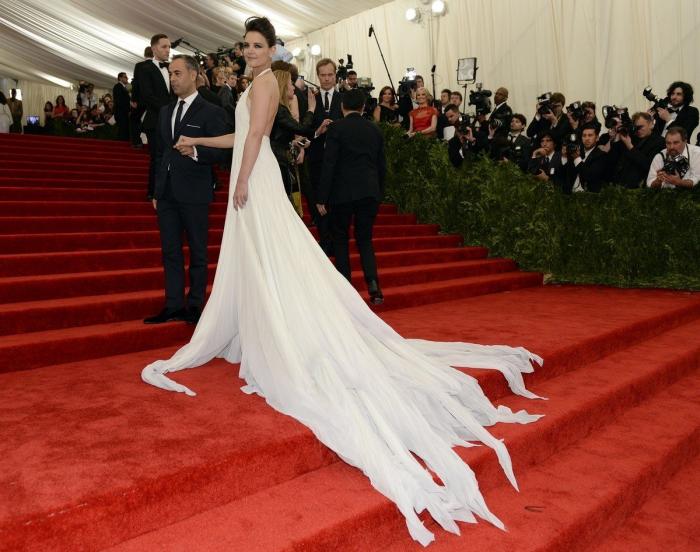 MET: vestidos de la alfombra roja de 'la gala del punk' en el Metropolitan de Nueva York (FOTOS)