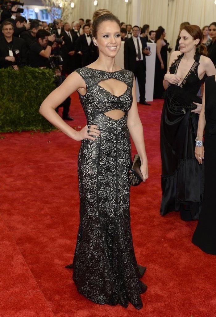 MET: vestidos de la alfombra roja de 'la gala del punk' en el Metropolitan de Nueva York (FOTOS)