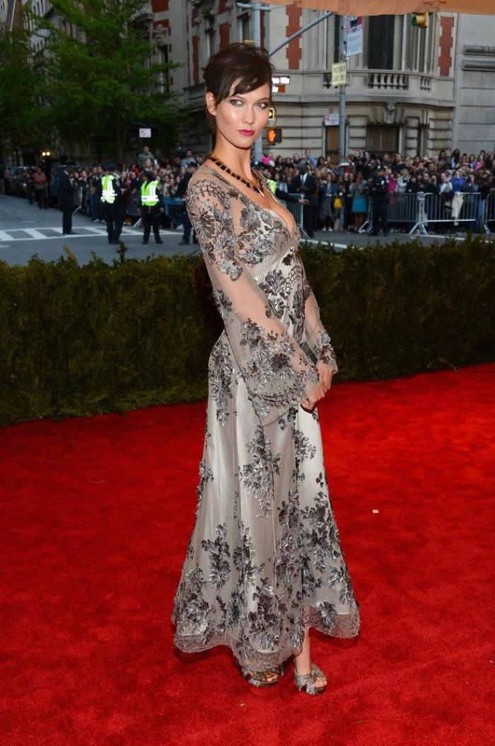 MET: vestidos de la alfombra roja de 'la gala del punk' en el Metropolitan de Nueva York (FOTOS)