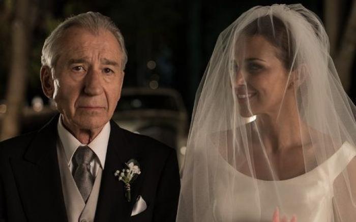 Las dos sentidas muertes de 'Velvet Colección' en su primer capítulo