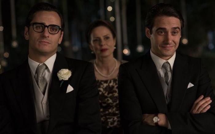 Las dos sentidas muertes de 'Velvet Colección' en su primer capítulo