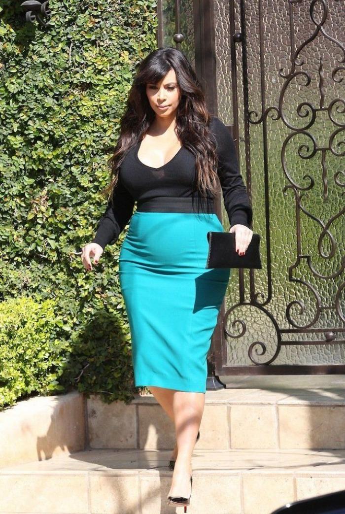 La Señora Doubtfire se ríe del vestido de Kim Kardashian en el MET (TUIT, FOTO)