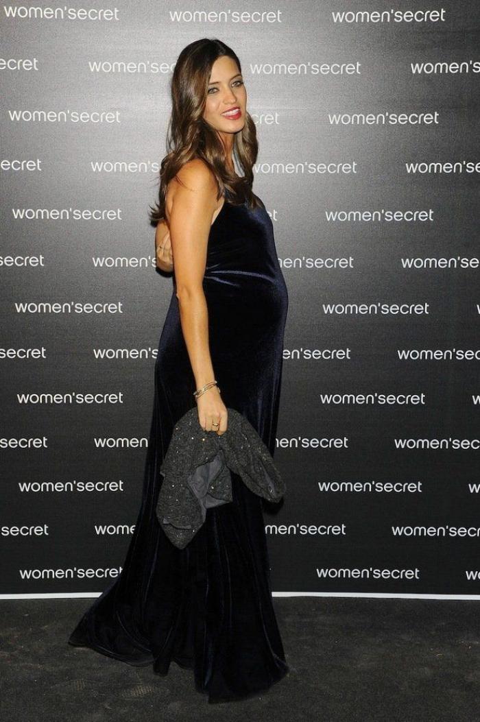 Sara Carbonero: su primer posado en público embarazada (FOTOS)