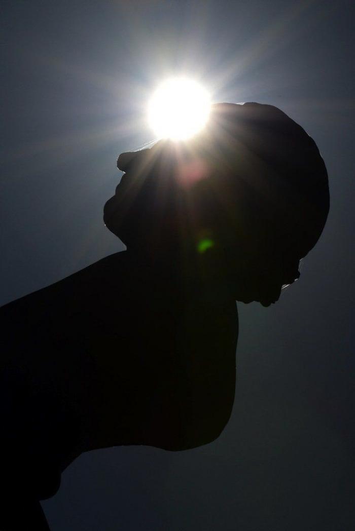 Las webs para seguir el eclipse solar desde España