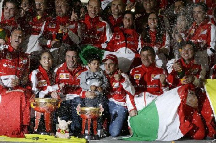 Fernando Alonso se lleva todos los elogios por su gesto con un rival tras ganar Le Mans