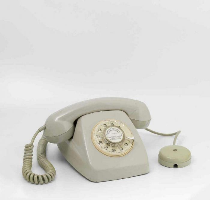 La recomendación de Facua para que tu factura de móvil pueda ser hasta 30 euros más barata (por lo mismo)