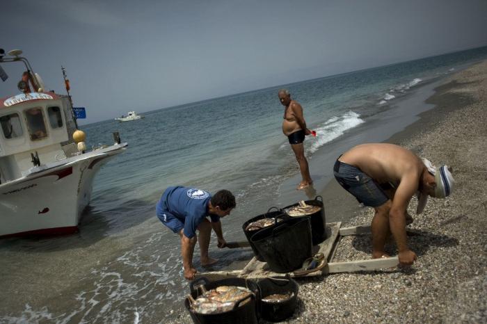 Anisakis: qué es, cómo afecta a la salud y en qué pescados anida el parásito