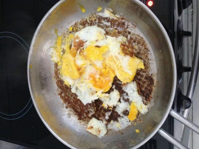 ¿Hay que lavar los huevos o no? Un experto da la respuesta definitiva