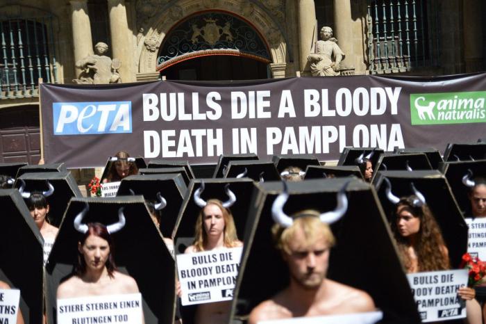 Padres, alumnos y profesores marchan en Madrid en protesta por las "contrarreformas educativas" (FOTOS)