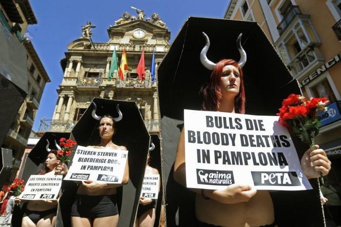 Padres, alumnos y profesores marchan en Madrid en protesta por las "contrarreformas educativas" (FOTOS)