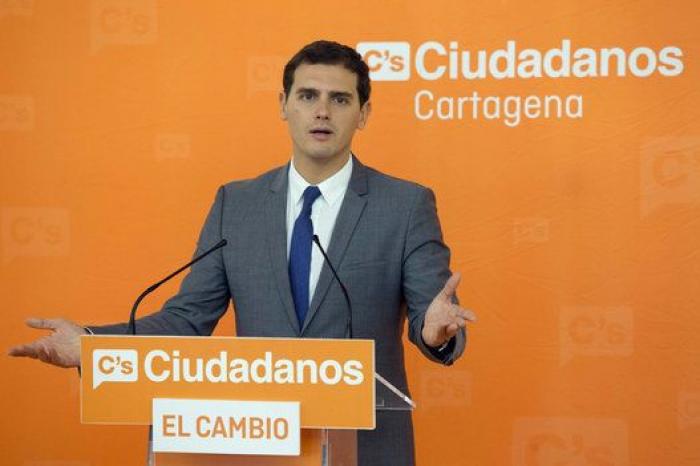 Qué partido es más de centro para los españoles y otros datos del CIS