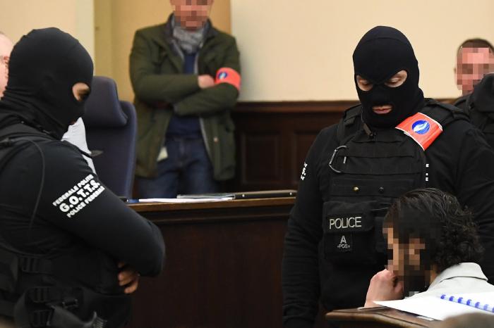 Salah Abdeslam en su juicio en Bruselas por los atentados de París: "No tengo miedo, confío en Alá"