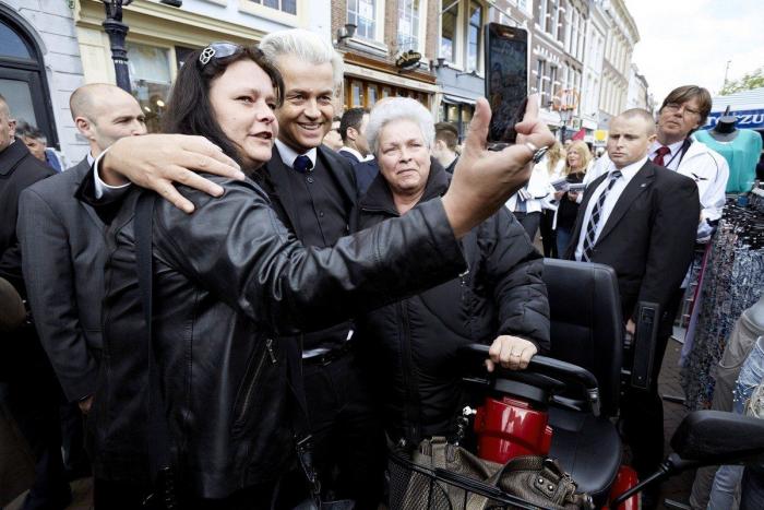 El SPD alemán gana en Hamburgo y la ultraderecha se mantiene en el parlamento