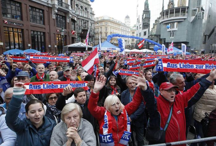 El SPD alemán gana en Hamburgo y la ultraderecha se mantiene en el parlamento