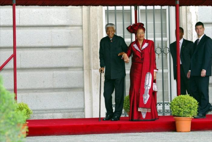 Regreso al pasado: la boda de Felipe y Letizia vista con lo que sabemos hoy (FOTOS)