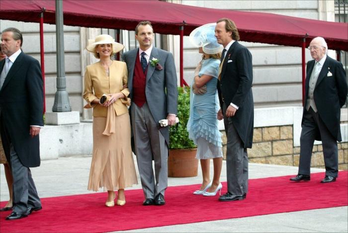 Regreso al pasado: la boda de Felipe y Letizia vista con lo que sabemos hoy (FOTOS)