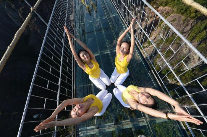 Una sesión de yoga de altura (FOTOS)