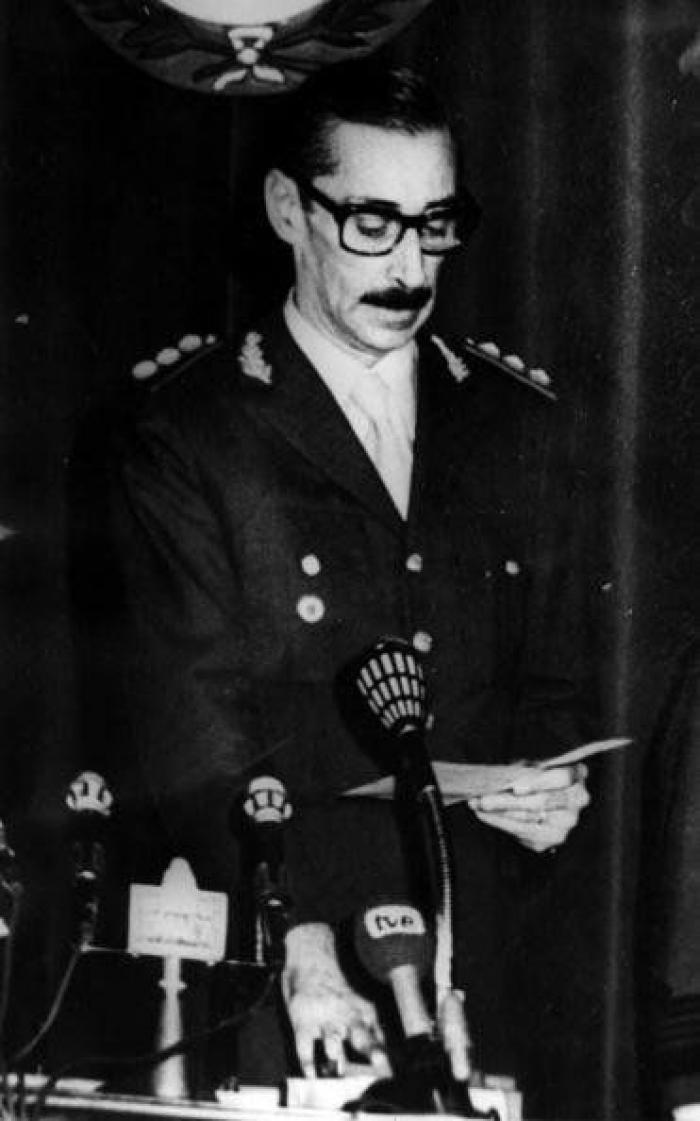 Twitter se indigna con la exaltación de Franco de una pareja de 'First Dates'