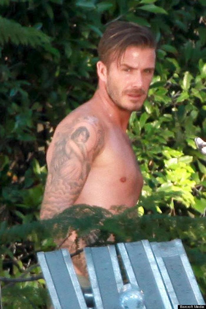 Beckham se retira del campo pero siempre le quedarán los anuncios: 39 de sus mejores fotos (FOTOS)