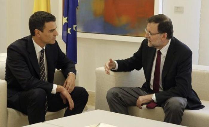 Pedro Sánchez se topa con el primer "no" de Rajoy, que rechaza la España federal