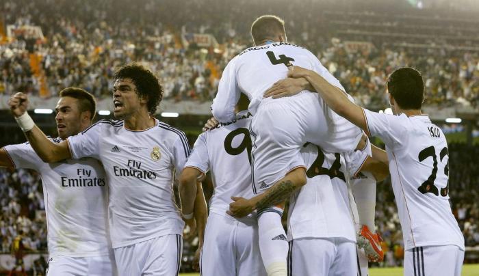 Gorra de Cristiano Ronaldo: cachondeo en Twitter con el último complemento de su traje