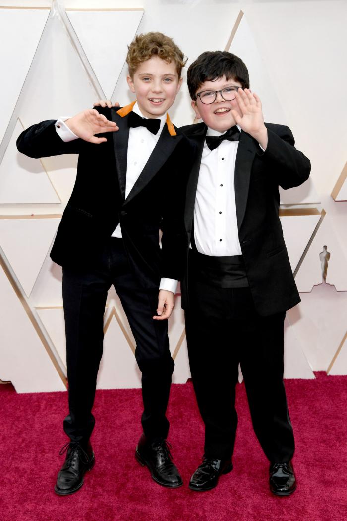 Brad Pitt gana el Oscar, pero patina con el discurso